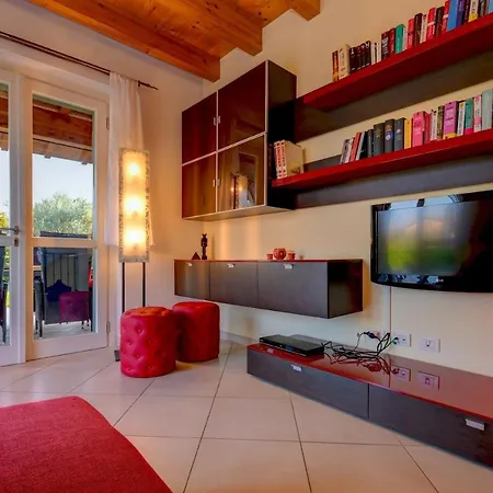 Orange Chalet *